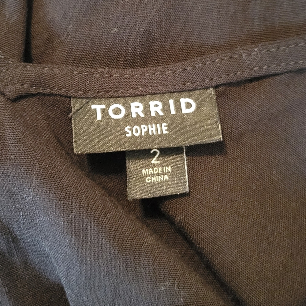 Torrid Sophie Black Sleeveless Top Size 2 - Picture 4 of 9